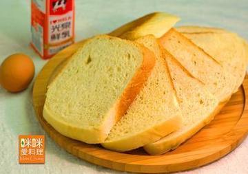 Mimi♥麵包機鮮奶雞蛋土司【光泉鮮乳】
